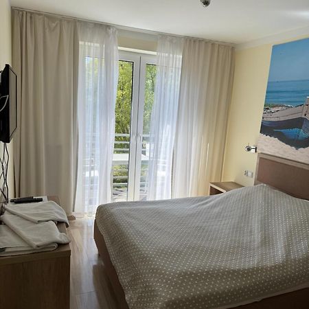 Pokoje Goscinne - Port Miedzywodzie Esterno foto
